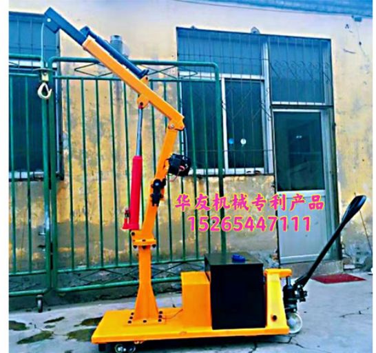 點(diǎn)擊查看詳細(xì)信息<br>標(biāo)題：裝車卸貨用小吊機(jī) 閱讀次數(shù)：2412