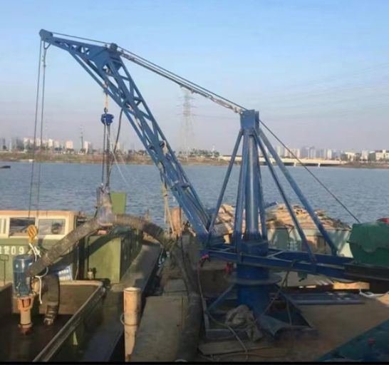 點擊查看詳細信息<br>標題：裝車卸貨 車間碼頭 魚塘吊機 閱讀次數：1899