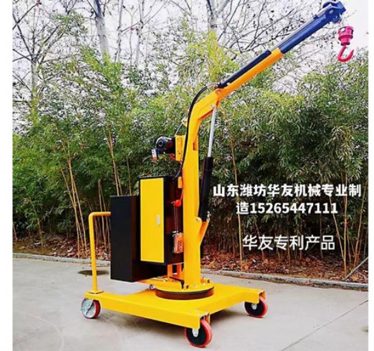 點(diǎn)擊查看詳細(xì)信息<br>標(biāo)題：移動(dòng)式小吊機(jī)(室內(nèi)外通用) 閱讀次數(shù)：3731