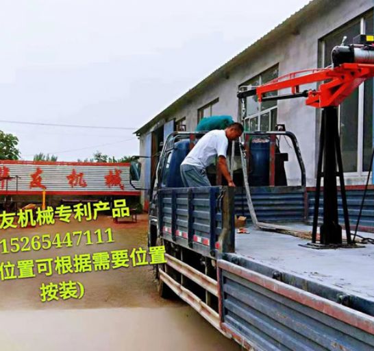 點(diǎn)擊查看詳細(xì)信息<br>標(biāo)題：車(chē)載小吊機(jī)  液壓小吊機(jī) 閱讀次數(shù)：2262